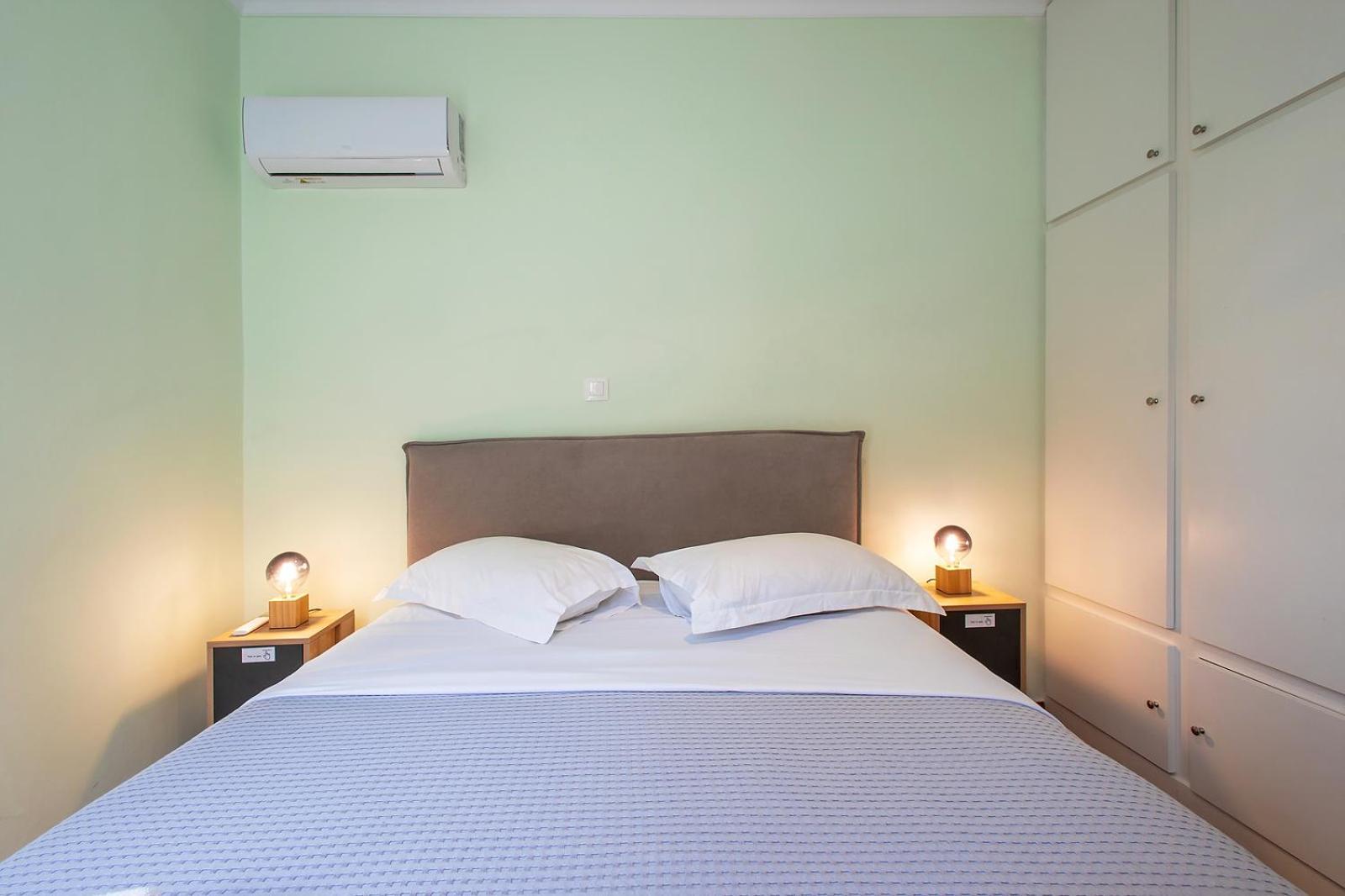 Aris123 By Smart Cozy Suites - Apartments In The Heart Of Athens - 5 Minutes From Metro - Available 24Hr 外观 照片