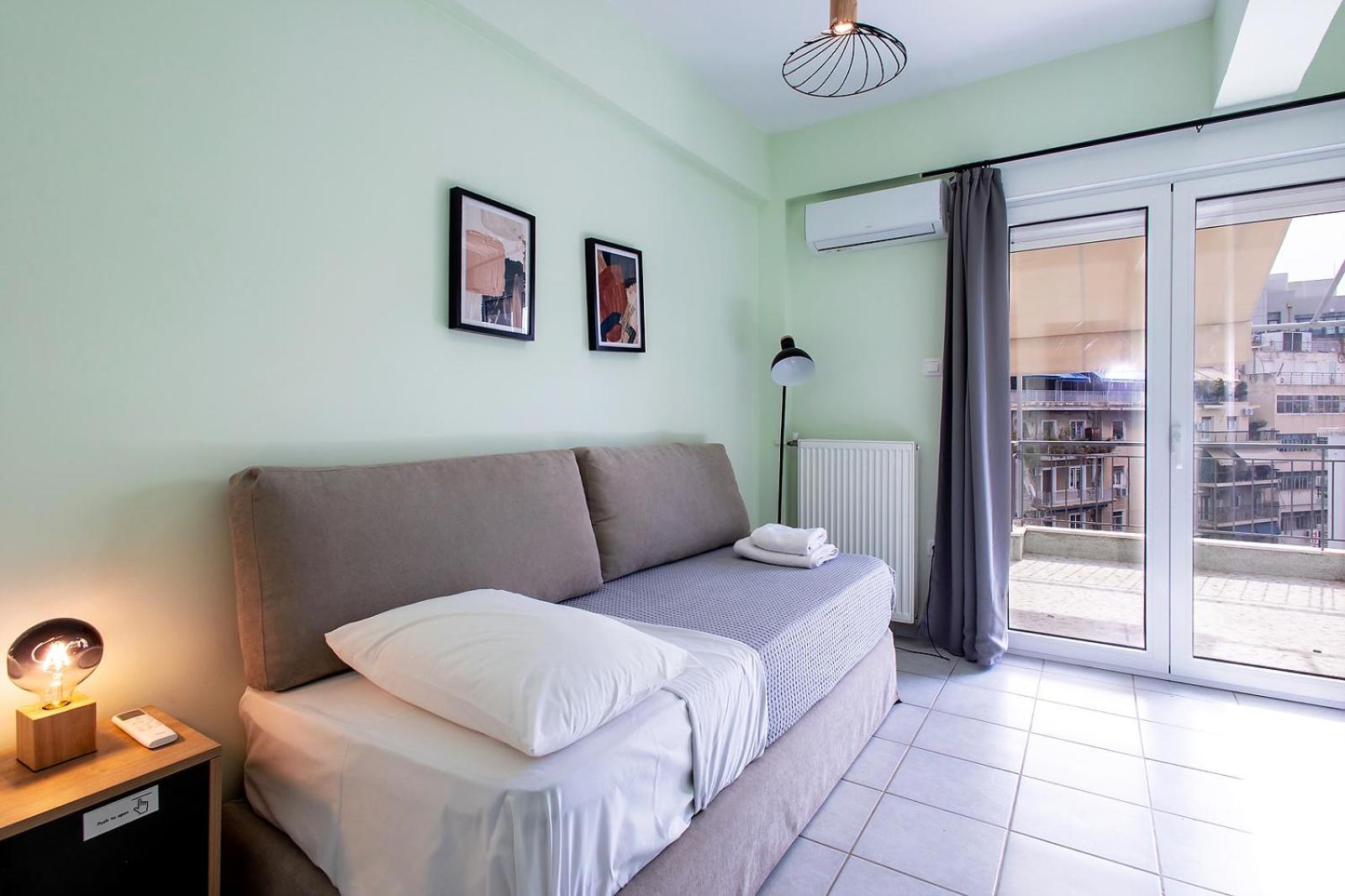 Aris123 By Smart Cozy Suites - Apartments In The Heart Of Athens - 5 Minutes From Metro - Available 24Hr 外观 照片