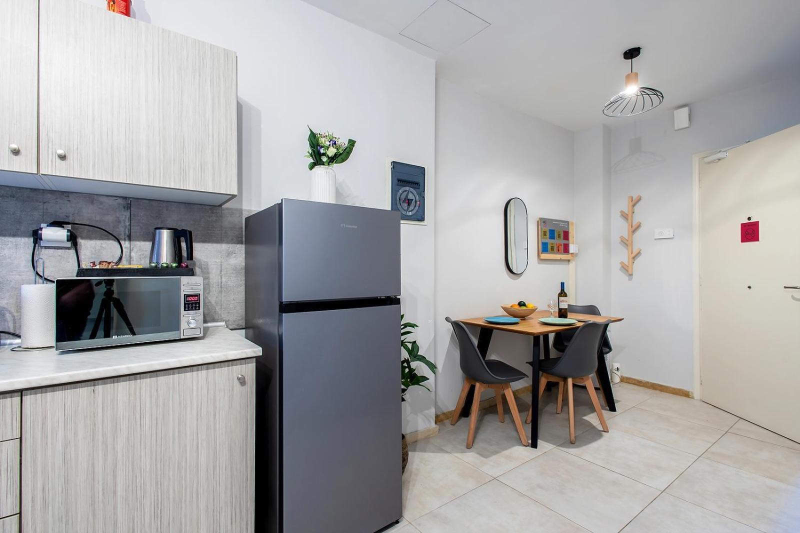 Aris123 By Smart Cozy Suites - Apartments In The Heart Of Athens - 5 Minutes From Metro - Available 24Hr 外观 照片