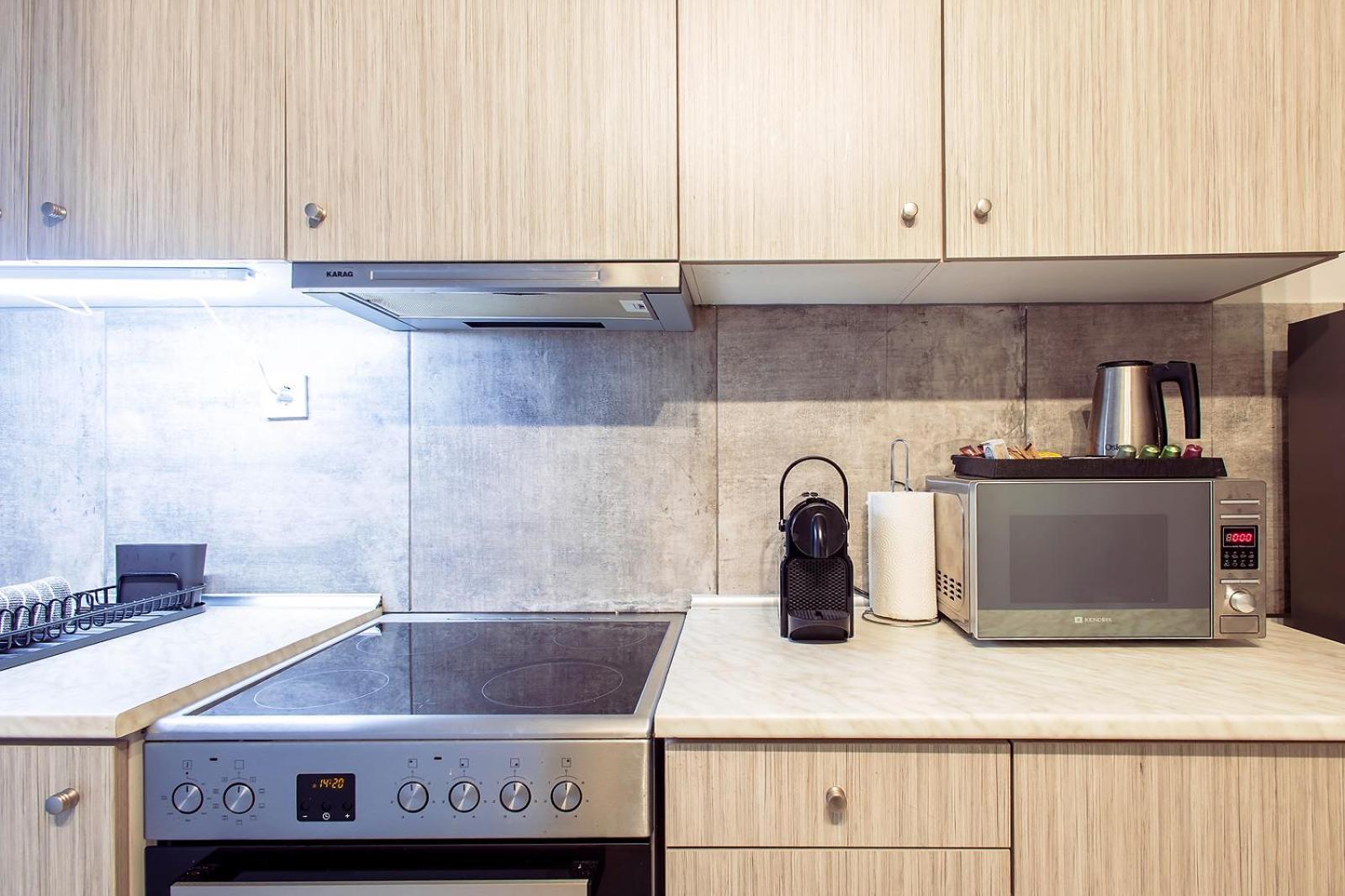 Aris123 By Smart Cozy Suites - Apartments In The Heart Of Athens - 5 Minutes From Metro - Available 24Hr 外观 照片