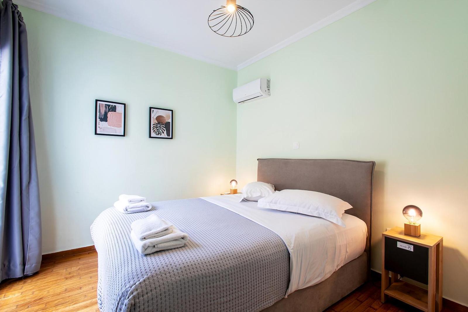 Aris123 By Smart Cozy Suites - Apartments In The Heart Of Athens - 5 Minutes From Metro - Available 24Hr 外观 照片