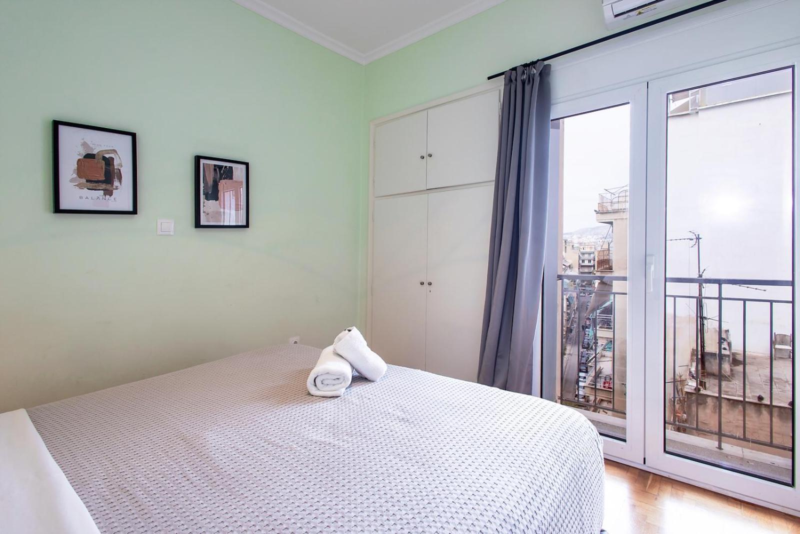 Aris123 By Smart Cozy Suites - Apartments In The Heart Of Athens - 5 Minutes From Metro - Available 24Hr 外观 照片