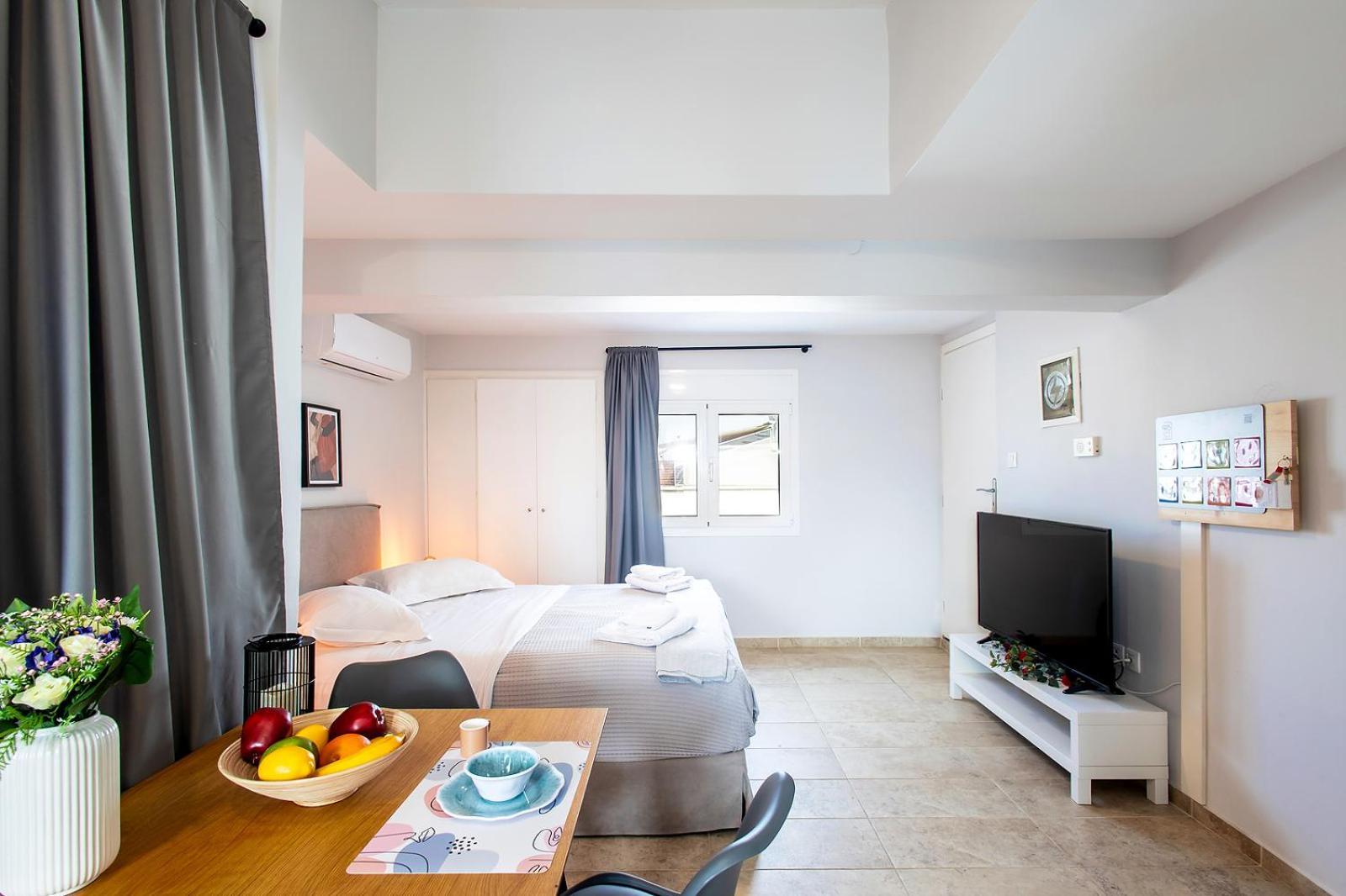 Aris123 By Smart Cozy Suites - Apartments In The Heart Of Athens - 5 Minutes From Metro - Available 24Hr 外观 照片