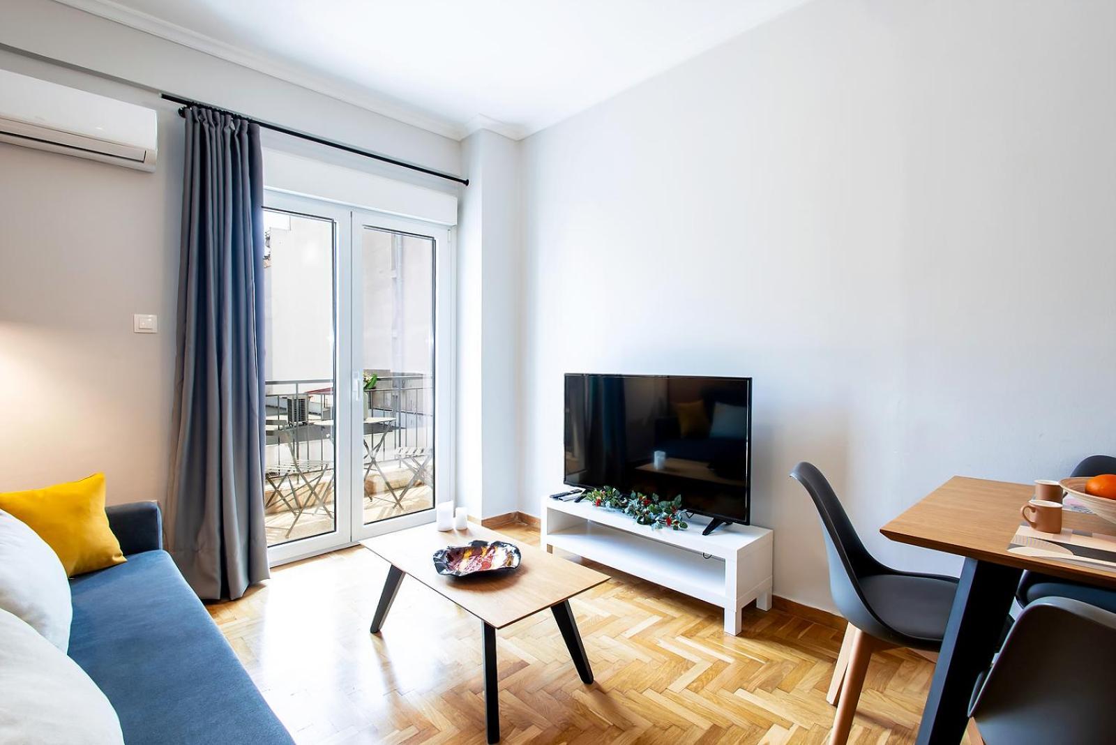 Aris123 By Smart Cozy Suites - Apartments In The Heart Of Athens - 5 Minutes From Metro - Available 24Hr 外观 照片